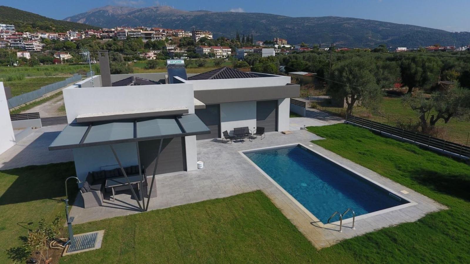 Nostos Luxury Villas With Private Pool In Нафпактос Экстерьер фото