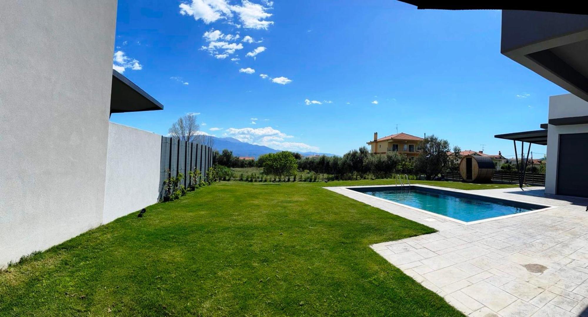 Nostos Luxury Villas With Private Pool In Нафпактос Экстерьер фото